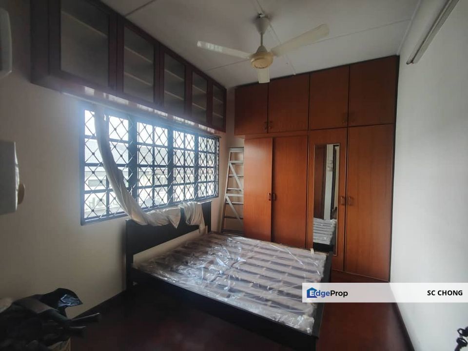 SS 1 Kampung Tunku 2 Storey Link House For SALE, Selangor, Petaling Jaya