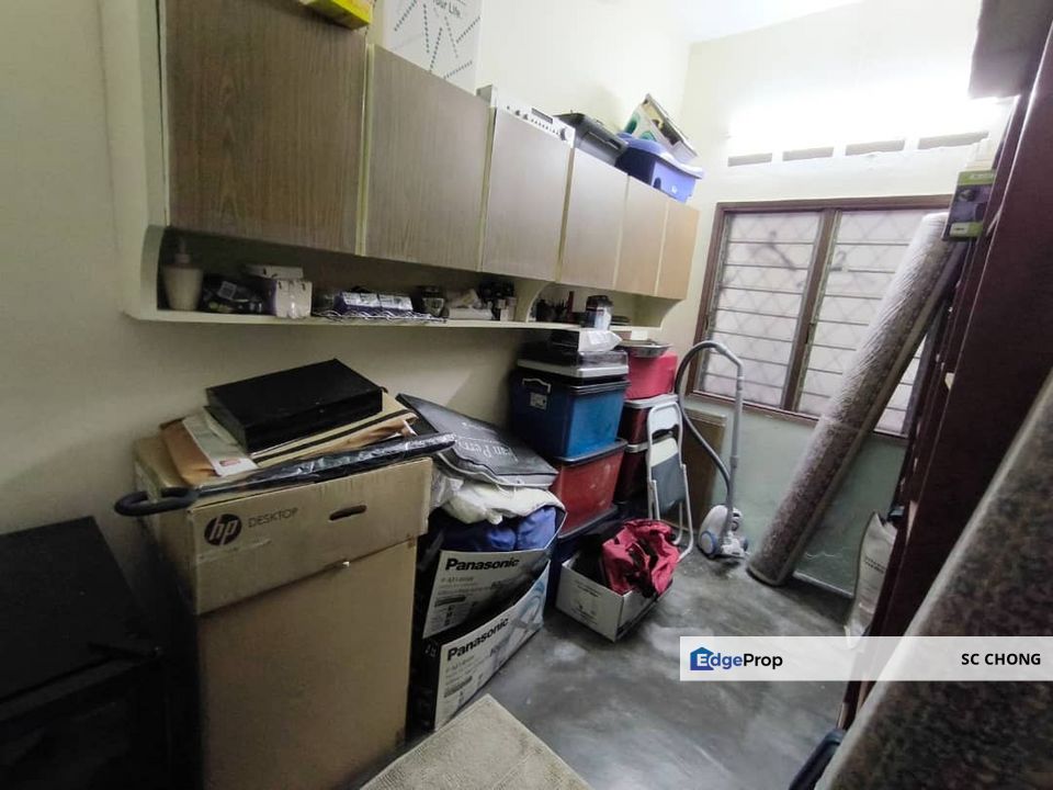 SS 3 Taman Universiti 2 Storey Semi-Detached House for SALE, Selangor, Kelana Jaya