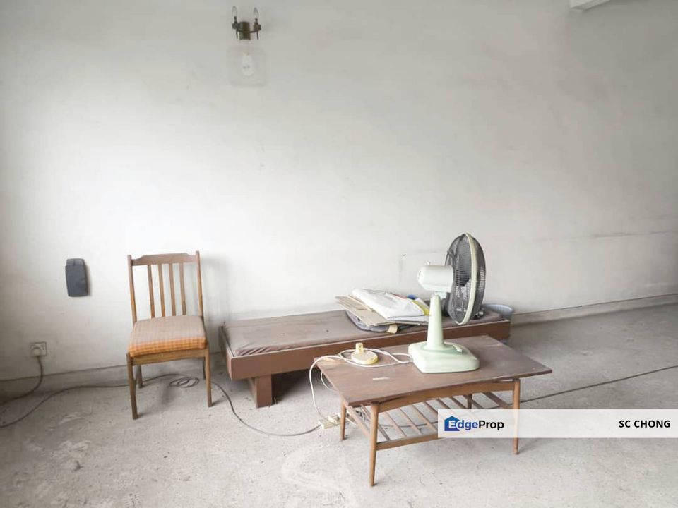 SS1 Kampung Tunku 2 Storey Link House For SALE, Selangor, Petaling Jaya