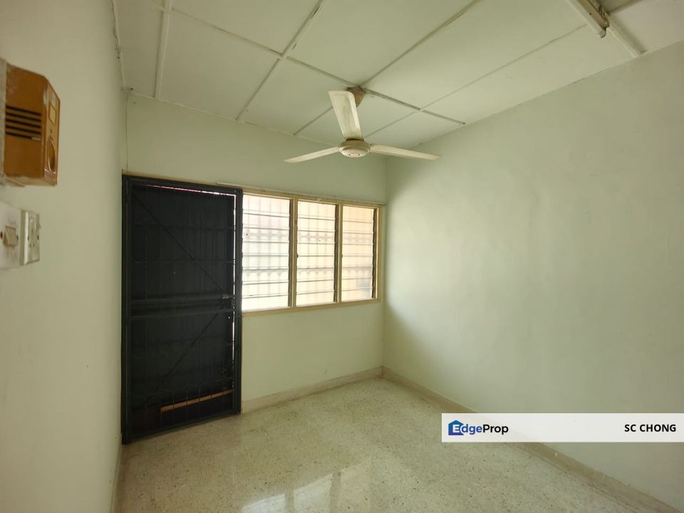 Taman Mayang SS 25 1 Storey Link House for Sale, Selangor, Petaling Jaya