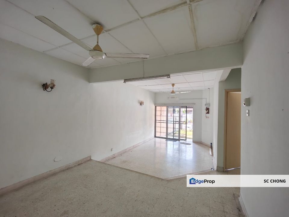 Taman Mayang SS 25 1 Storey Link House for Sale, Selangor, Petaling Jaya