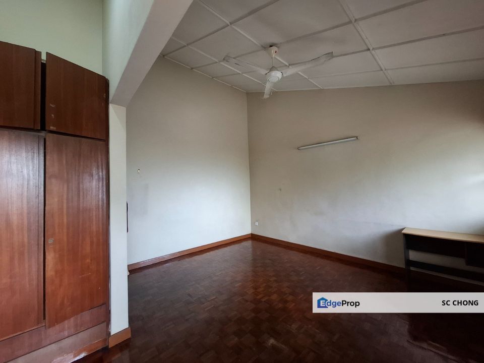 SS 2 Petaling Jaya 2 Storey Link House for SALE, Selangor, Petaling Jaya