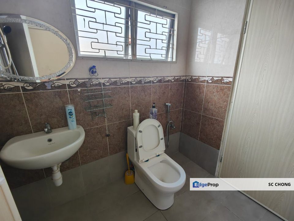 SS 2 Petaling Jaya 2 Storey Link House for SALE, Selangor, Petaling Jaya