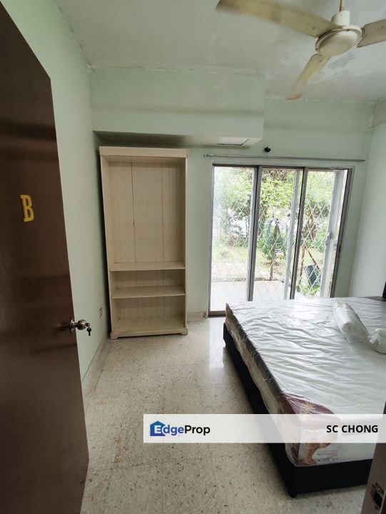 SS 2 Petaling Jaya 2 Storey Link House for SALE, Selangor, Petaling Jaya