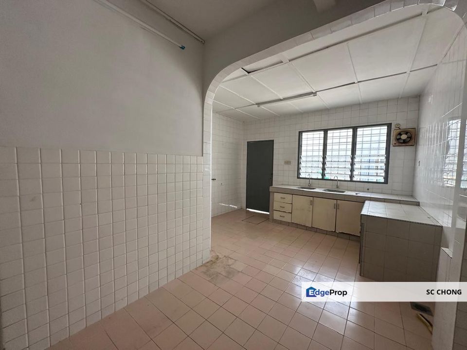 SS 2 Petaling Jaya 2 Storey Link House for SALE, Selangor, Petaling Jaya