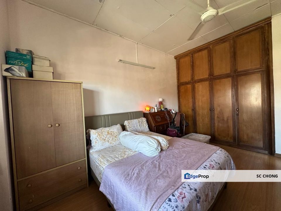 Taman Sea SS 23 2 Storey Intermediate Link House for SALE, Selangor, Petaling Jaya