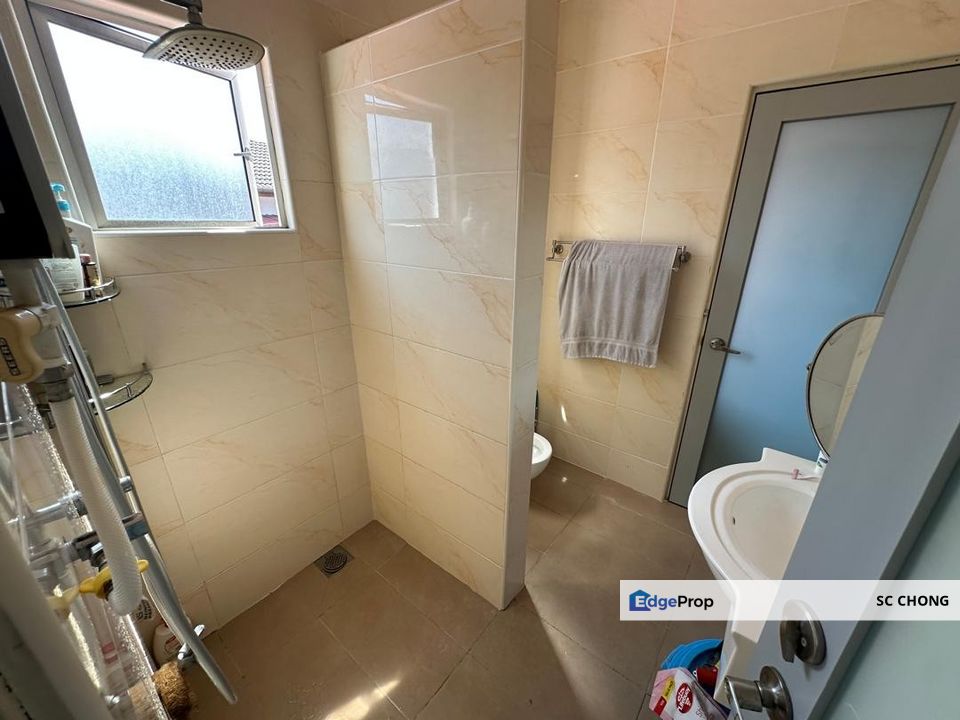 Taman Sea SS 23 2 Storey Intermediate Link House for SALE, Selangor, Petaling Jaya