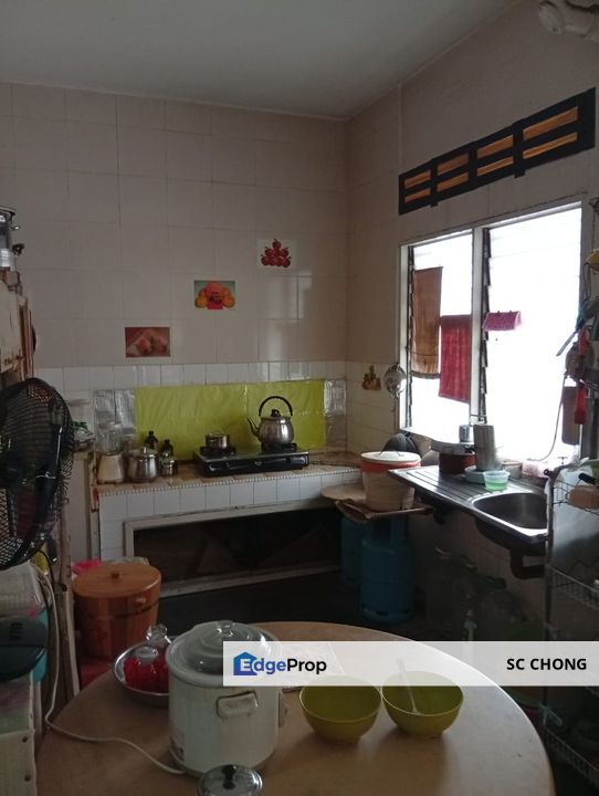 Taman Paramount 2 Storey Link House for SALE, Selangor, Petaling Jaya