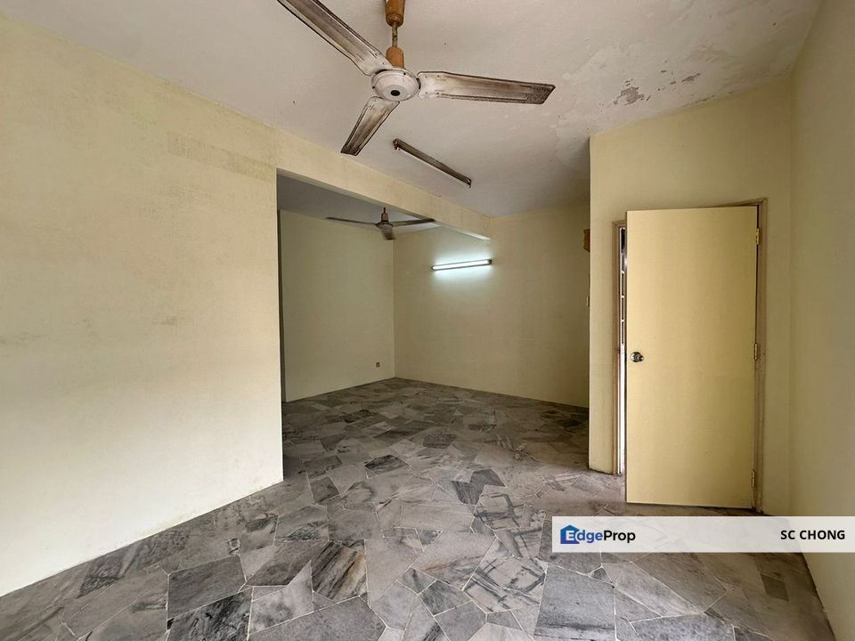 Taman Megah Emas Petaling Jaya 2 Storey Link House for SALE, Selangor, SS2