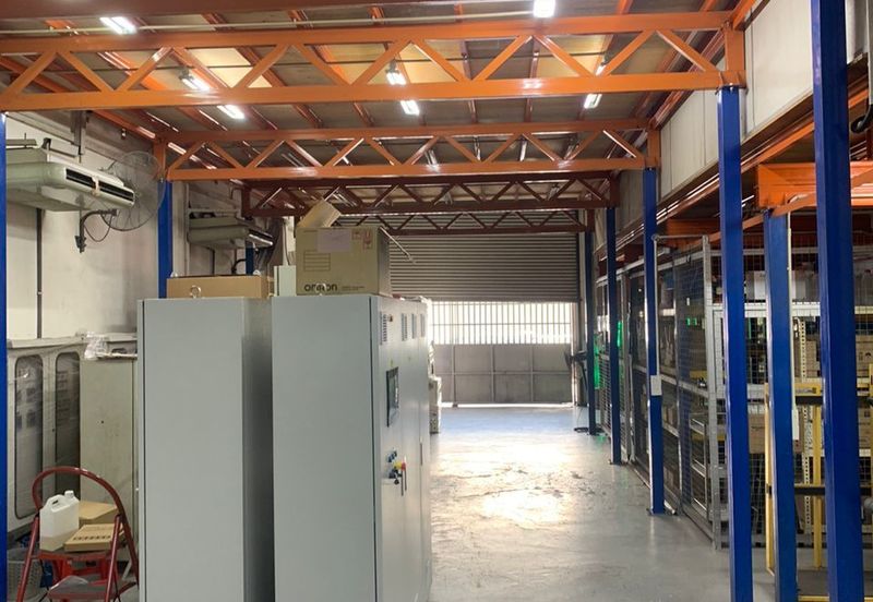 Seksyen 27 Terrace factory for rent