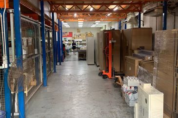 Seksyen 27 Terrace factory for rent