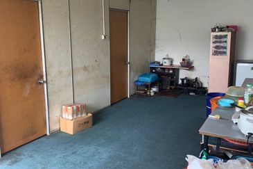 Seksyen 27 Terrace factory for rent