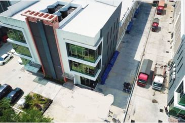 Jalan Bukit Kemuning