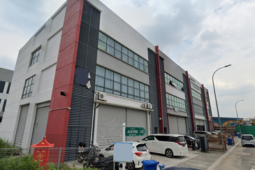 Jalan Bukit Kemuning