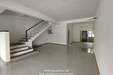 Casira 3 @ Bandar Bukit Raja