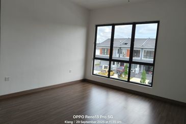 Casira 3 @ Bandar Bukit Raja