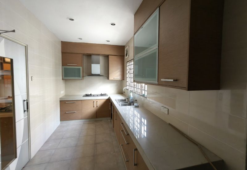 D'Anjung Teluk Pulai