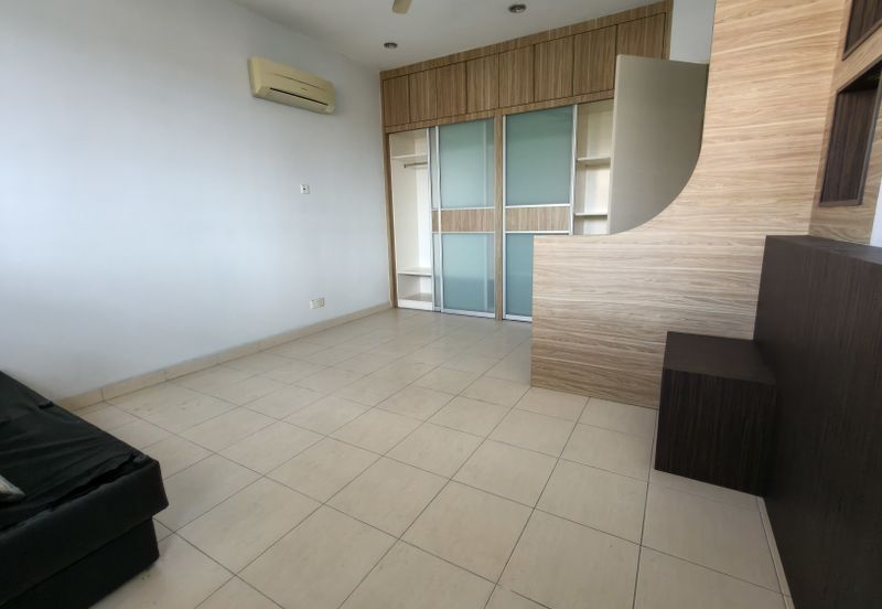 D'Anjung Teluk Pulai