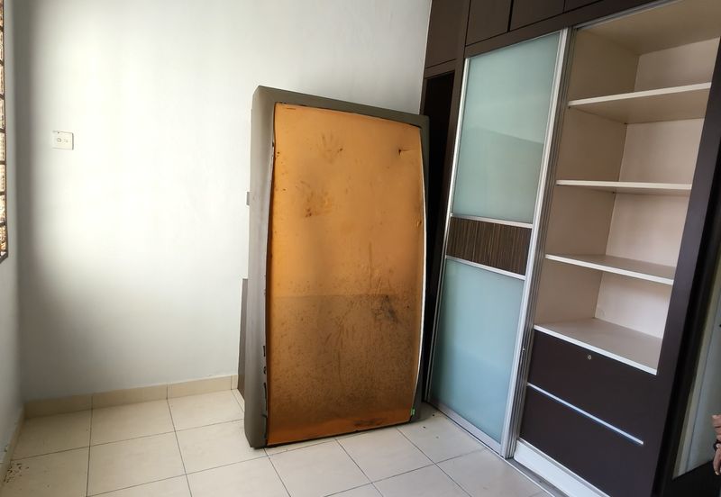 D'Anjung Teluk Pulai