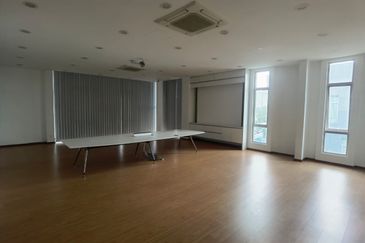 Jalan Bukit Kemuning