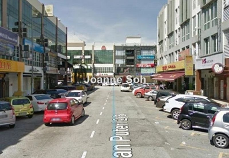 Bandar Puteri shoplot fully tenanted freehold For Sale!!