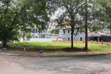 Bukit Jelutong U8, Bukit Jelutong