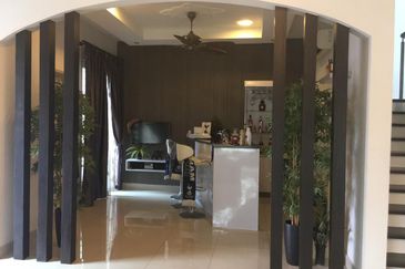 USJ Heights 2.5 Storey, Corner Lot 