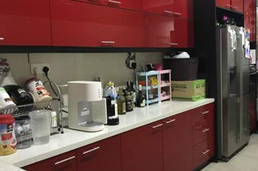 USJ Heights 24x80 2.5 Storeys 