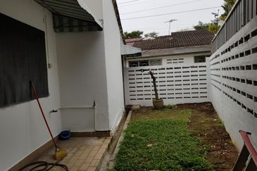 Jalan Cemara SD 3/4A 