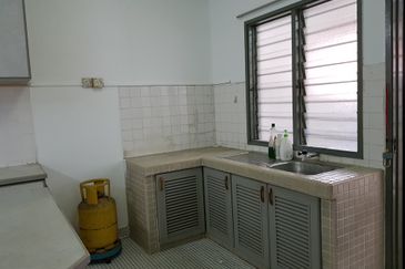 Jalan Cemara SD 3/4A 