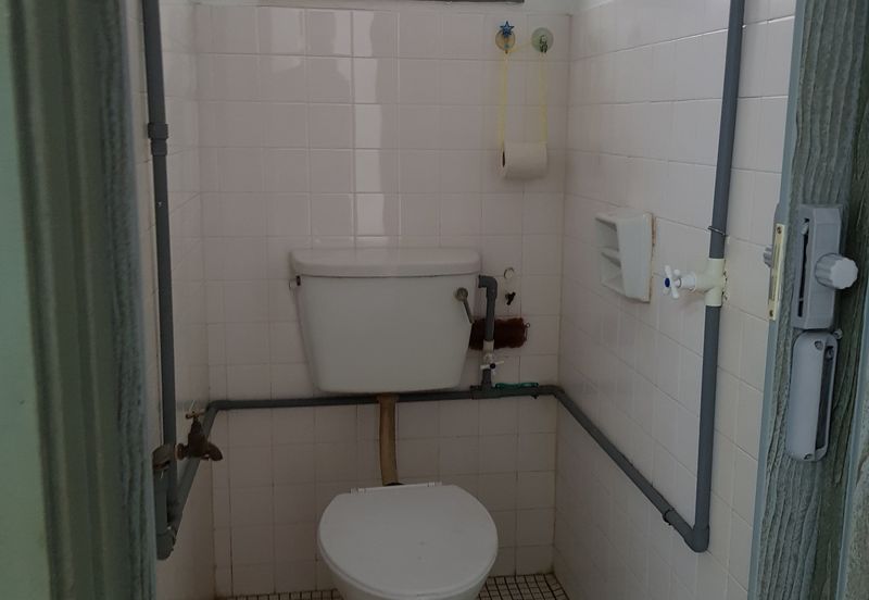 Single storey house in Sri Damansara SD 3