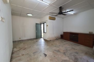 Jalan Cemara SD 3/4A 