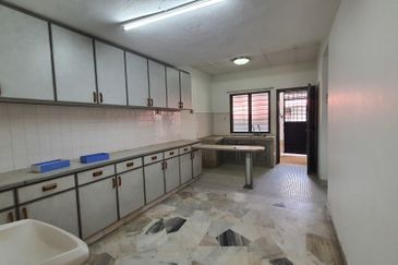 Jalan Cemara SD 3/4A 