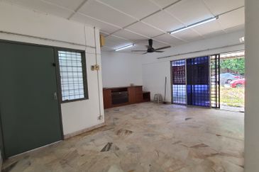 Jalan Cemara SD 3/4A 