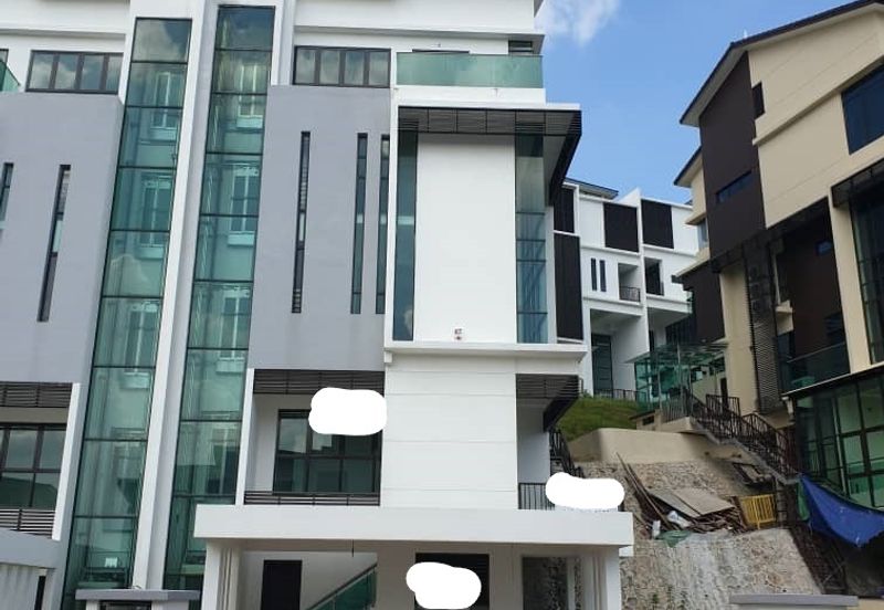 Kingsley Hills @ Putra Heights