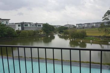 The Mews @ The Glades