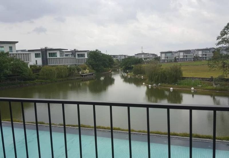 The Mews @ The Glades