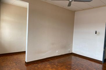 Jalan Putra Indah 9/10