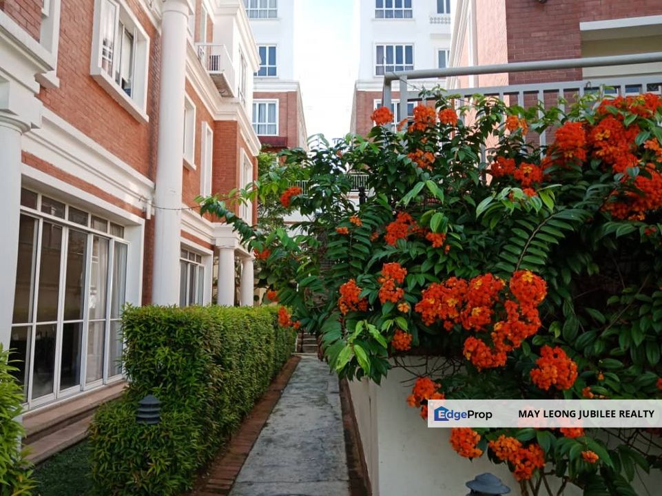 Mesra Terrace, Hartamas, Mont Kiara, Kuala Lumpur, Dutamas