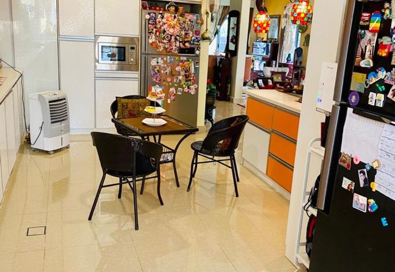 Changkat Kiara Surya