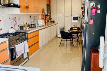 Changkat Kiara Surya