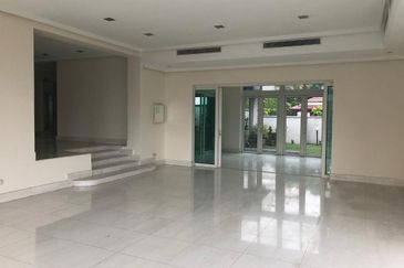 Bukit Pantai, Bangsar