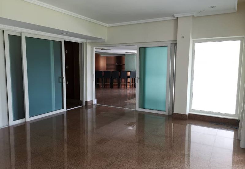 Bukit Pantai, Bangsar