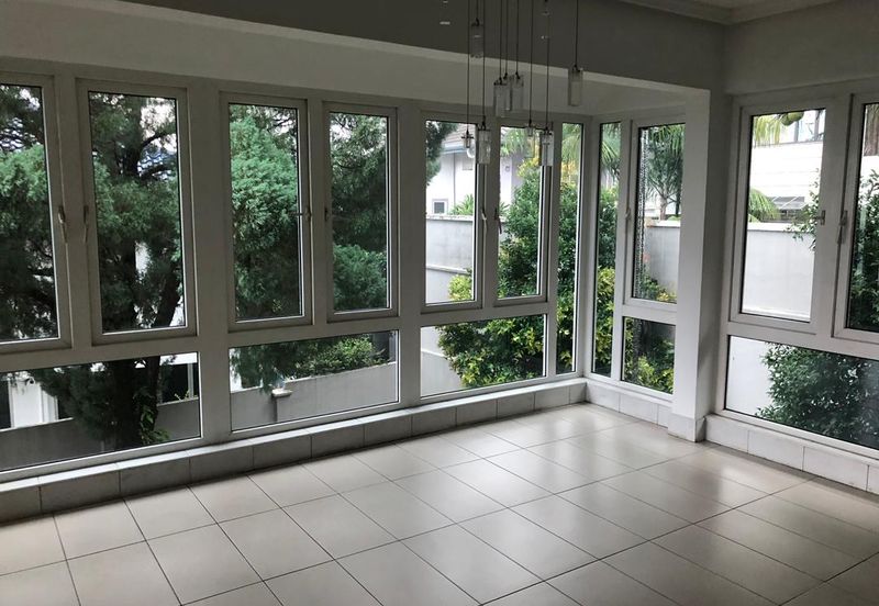 Bukit Pantai, Bangsar