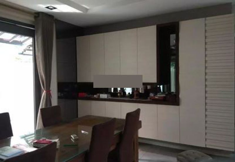 The Villa @ Serai Saujana / Villa Serai Saujana