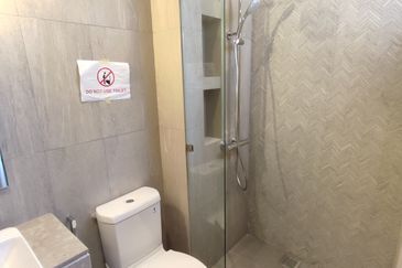 Brand New Unit @ Serene Mont Kiara, Sri Hartamas