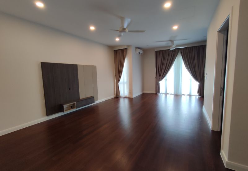 Brand New Unit @ Serene Mont Kiara, Sri Hartamas