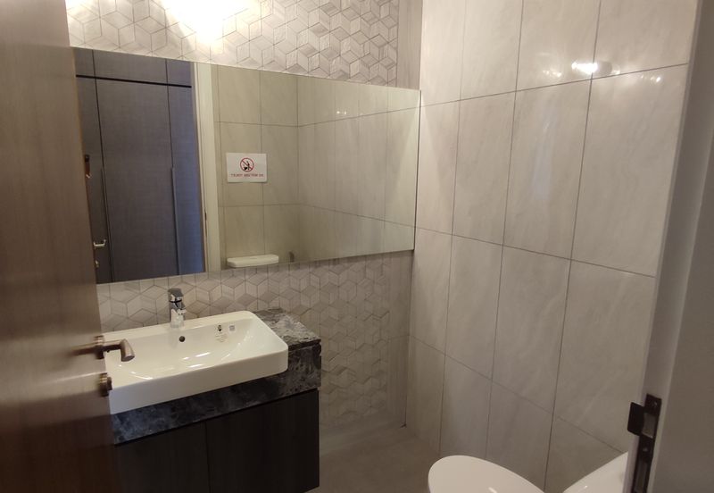 Brand New Unit @ Serene Mont Kiara, Sri Hartamas