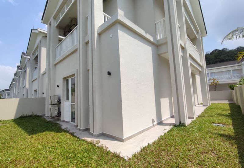 Corner Unit @ Serene Mont Kiara, Sri Hartamas