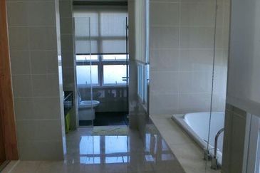 The Grove Waterscape Villas